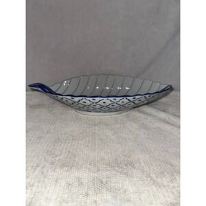 Blue White Ceramic Leaf Dish Small Serving Appetizer Condiment Tray